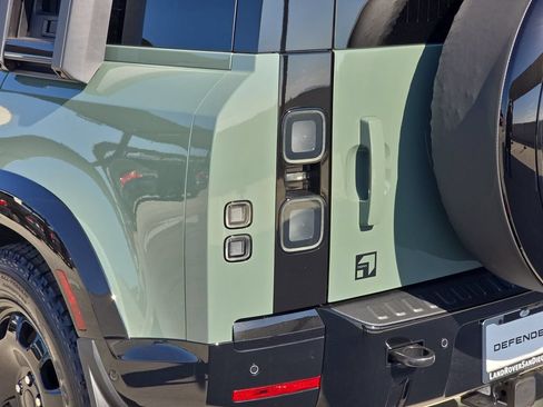 New 2026 Land Rover Defender 110 Trophy Edition AWD/4WD image 37