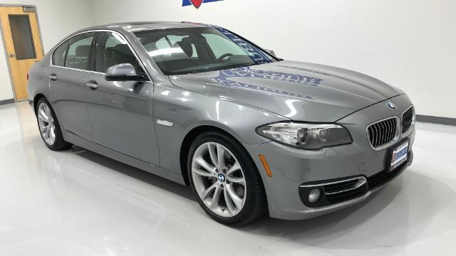 Used 2014 BMW 535d xDrive AWD/4WD image 3