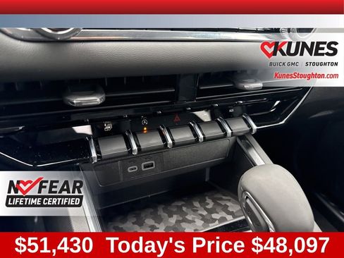 New 2026 GMC Canyon Elevation w/ Convenience Package image 31