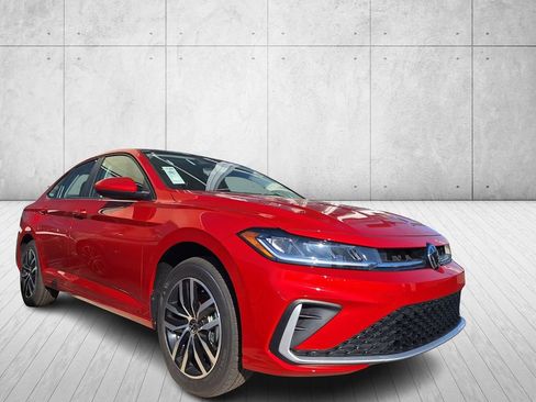 New 2026 Volkswagen Jetta SE image 3