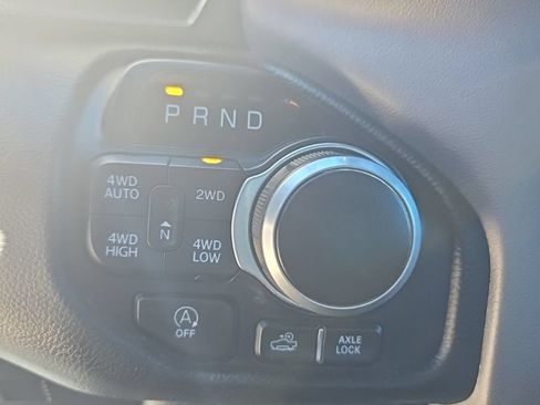 Used 2023 RAM 1500 Big Horn AWD/4WD image 17