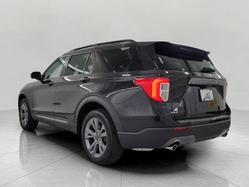 Used 2023 Ford Explorer XLT w/ Equipment Group 202A AWD/4WD image 50