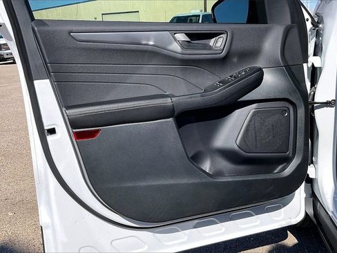 New 2026 Ford Escape Active image 13