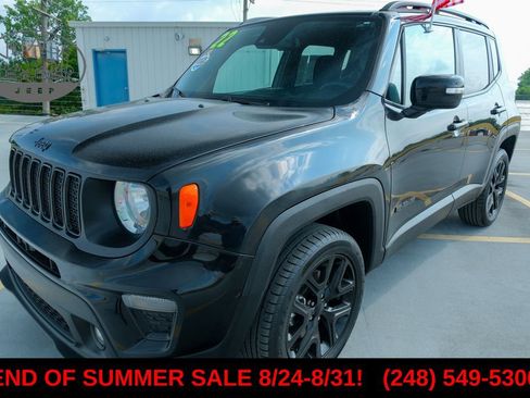 Used 2022 Jeep Renegade Altitude w/ Convenience Group AWD/4WD image 2
