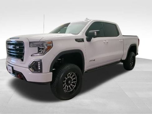 Used 2021 GMC Sierra 1500 AT4 image 1