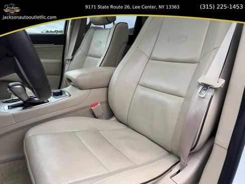 Used 2018 Jeep Grand Cherokee Overland image 10
