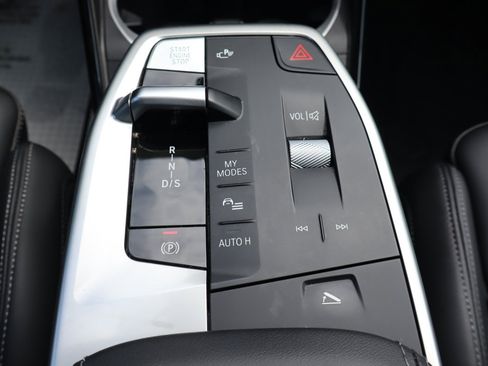 Used 2025 BMW X1 M35i AWD/4WD image 20