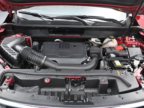 Used 2023 GMC Acadia SLT image 15