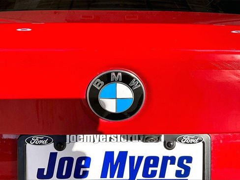 Used 2024 BMW 330i Sedan w/ Convenience Package image 31