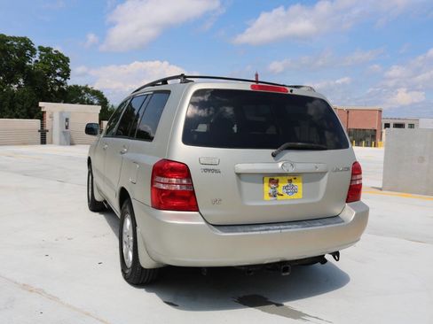 Used 2002 Toyota Highlander 2WD V6 image 38