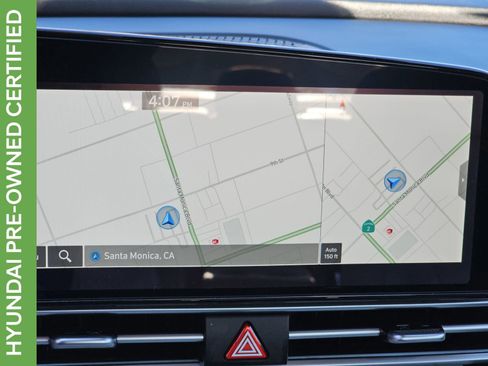 Certified 2025 Hyundai Elantra Limited image 24