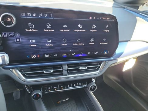 New 2026 Chevrolet Equinox EV LT image 7