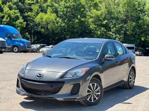 Used 2012 MAZDA MAZDA3 i Grand Touring FWD image 2