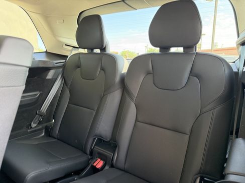 Used 2023 Volvo XC90 B6 Plus w/ Protection Package Premier AWD/4WD image 37