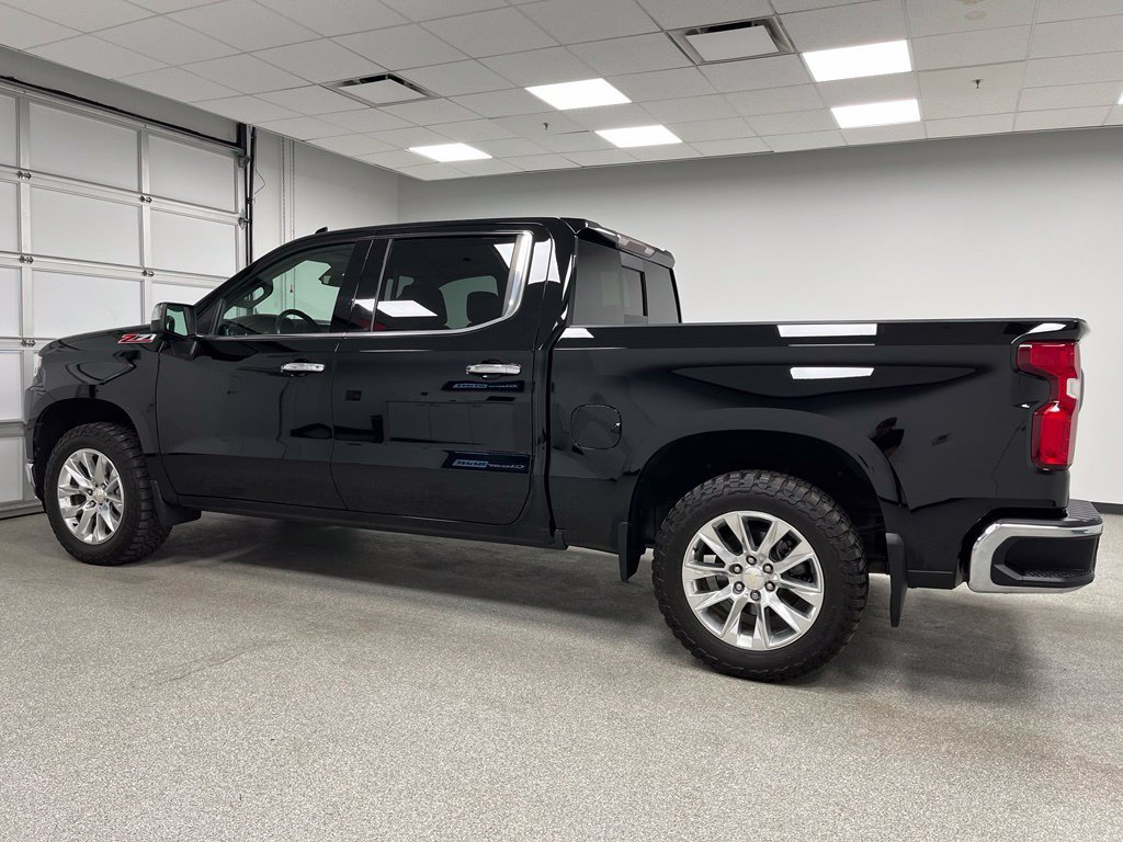 Used 2021 Chevrolet Silverado 1500 LTZ AWD/4WD image 7