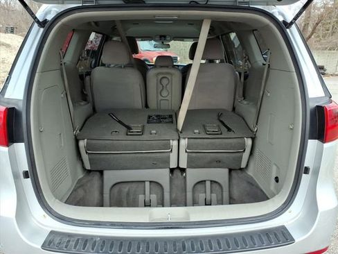 Used 2016 Kia Sedona LX w/ LX Convenience Package image 12