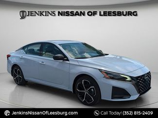 Used 2025 Nissan Altima 2.5 SR FWD video 1