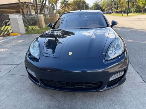 Used 2010 Porsche Panamera Turbo image 8