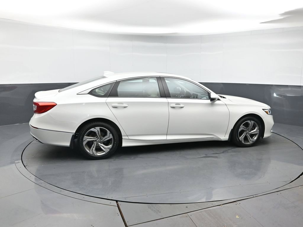 Used 2018 Honda Accord EX-L image 7