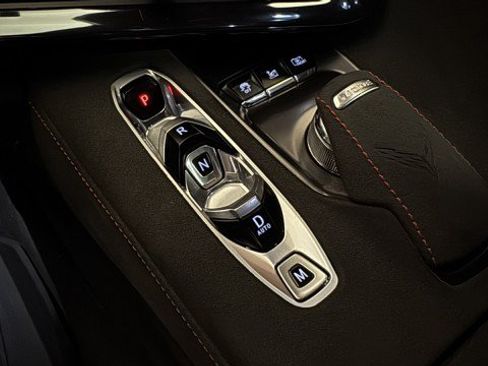 Used 2024 Chevrolet Corvette Stingray Premium Cpe w/ Z51 Performance Package RWD image 7