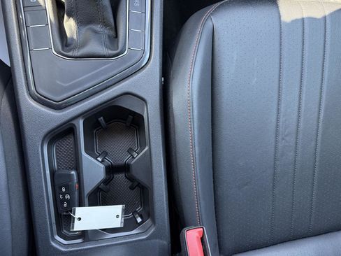 Used 2024 Volkswagen Tiguan Wolfsburg Edition image 23
