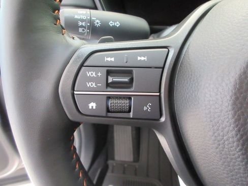 Used 2025 Honda CR-V Sport-L image 15