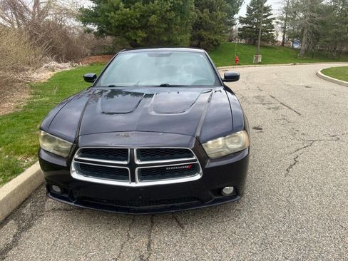 Used 2012 Dodge Charger R/T image 3