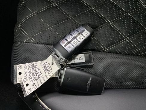 Used 2024 Genesis GV80 3.5T Prestige Signature image 29