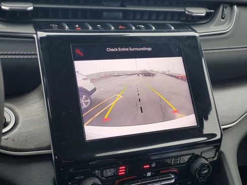 Used 2022 Jeep Grand Cherokee L Limited image 20