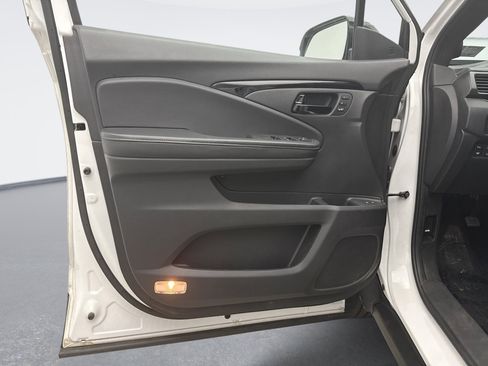 Used 2022 Honda Passport Elite image 9