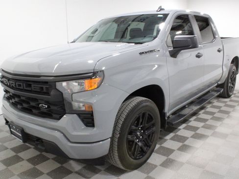 Used 2024 Chevrolet Silverado 1500 Custom w/ LPO, Dark Essentials Package image 28