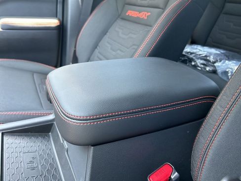 New 2025 Nissan Frontier PRO-4X w/ Pro Convenience Package image 33