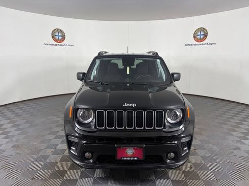 Used 2022 Jeep Renegade Latitude AWD/4WD image 15
