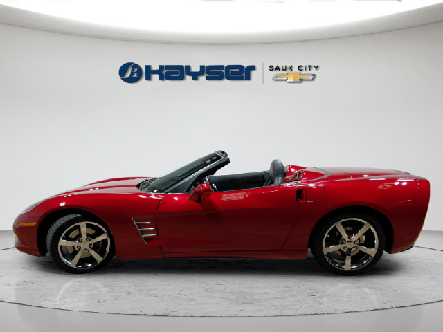 Used 2010 Chevrolet Corvette Convertible w/ Preferred Equipment Group RWD image 4