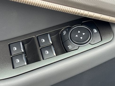 New 2026 Ford Explorer Active AWD/4WD image 13