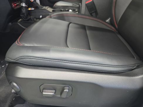 New 2026 Jeep Wrangler Unlimited Rubicon AWD/4WD image 29