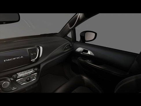 New 2026 Chrysler Pacifica Select w/ S Appearance Package image 3