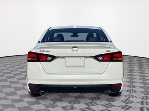 New 2025 Nissan Altima 2.5 SR w/ SR Premium Package image 4