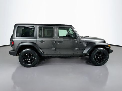 Used 2022 Jeep Wrangler Unlimited Sport AWD/4WD image 8