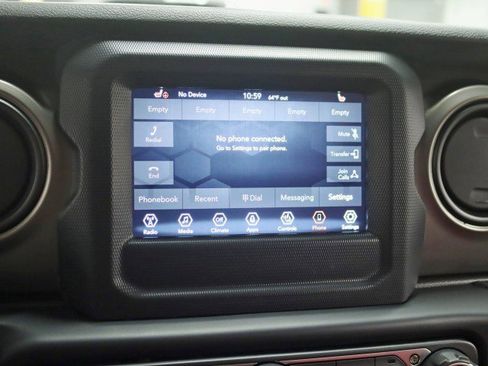 Used 2019 Jeep Wrangler Unlimited Sport S image 21