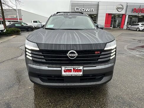 New 2025 Nissan Kicks SR w/ Illumination Package image 9