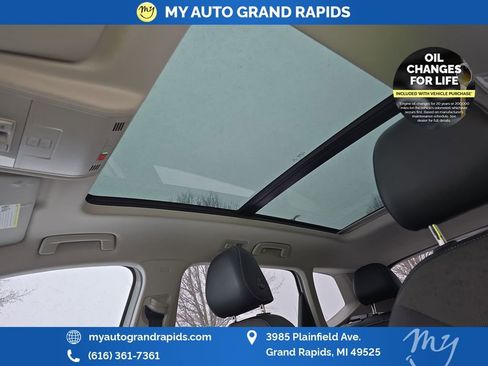 Used 2022 Volkswagen Taos SE image 30