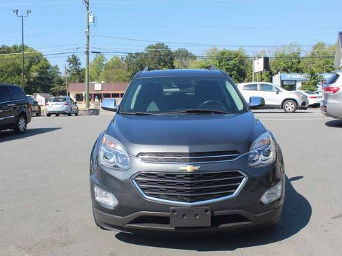 Used 2017 Chevrolet Equinox Premier w/ Enhanced Convenience Package AWD/4WD image 2
