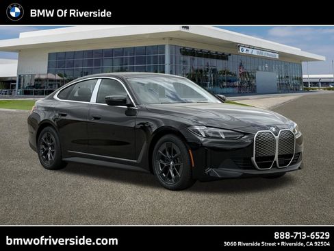 New 2026 BMW i4 eDrive40 w/ Driving Assistance Package RWD image 1