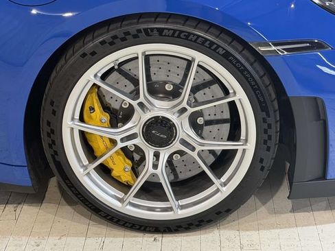 Certified 2026 Porsche 911 GT3 RWD image 12