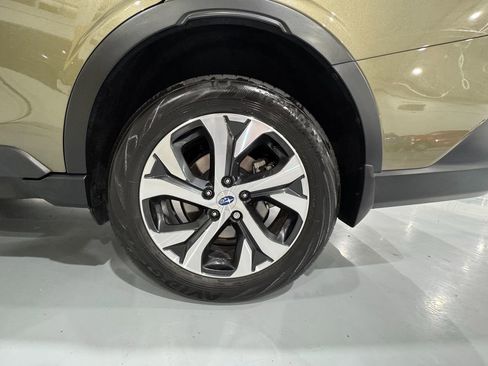 Used 2021 Subaru Outback Limited image 53