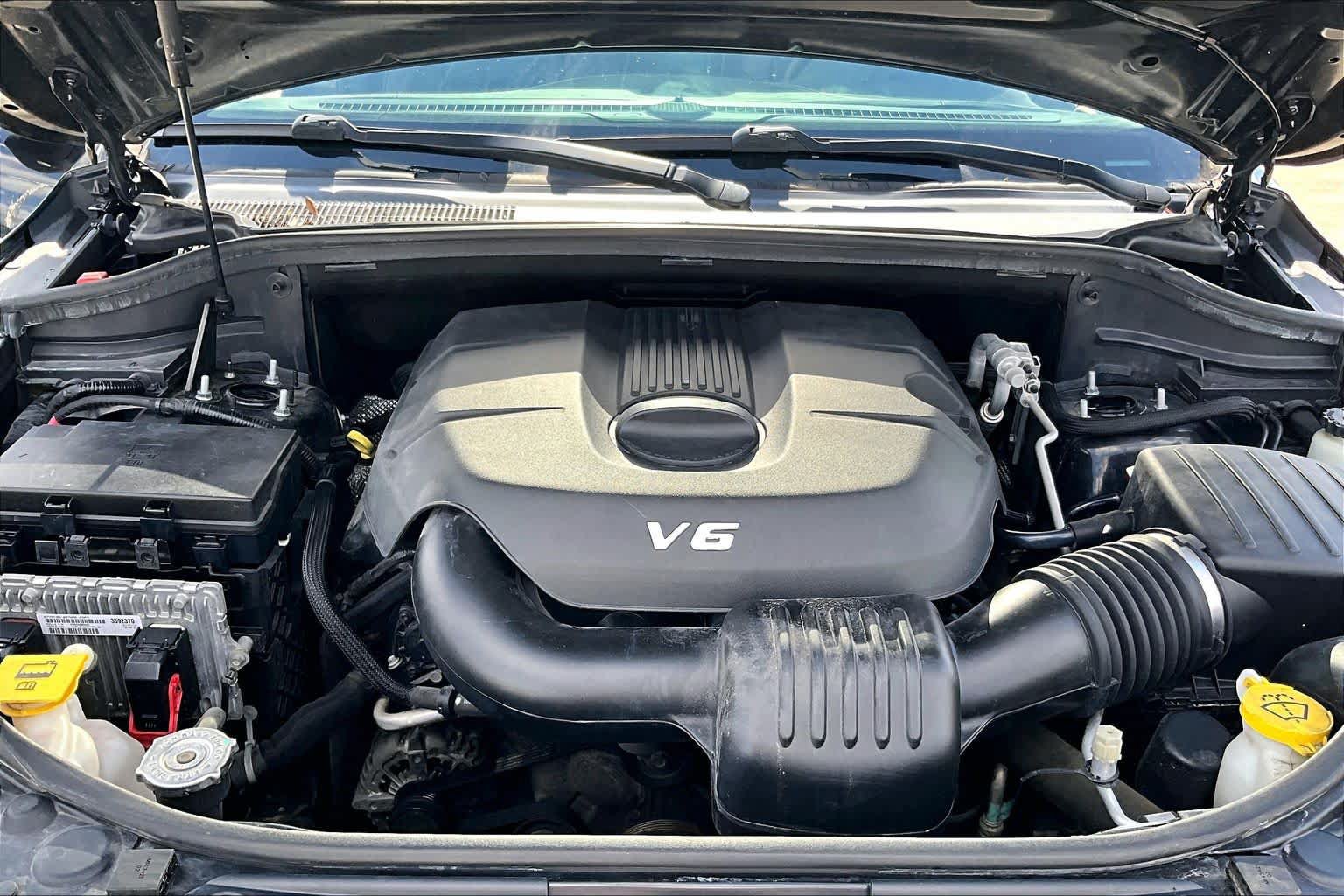 Used 2015 Jeep Grand Cherokee Overland RWD image 29
