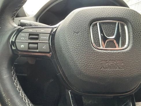 Used 2024 Honda Civic Sport image 5
