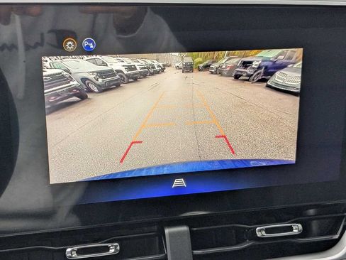 New 2026 Chevrolet Equinox LT w/ Convenience Package II image 22