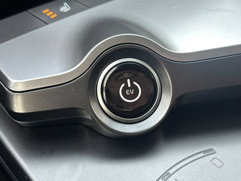 Used 2024 Kia EV6 Light image 26